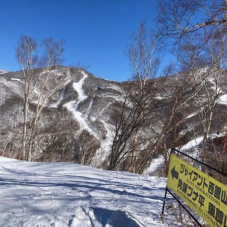 滋贺湖大酒店 山之內 外观 照片